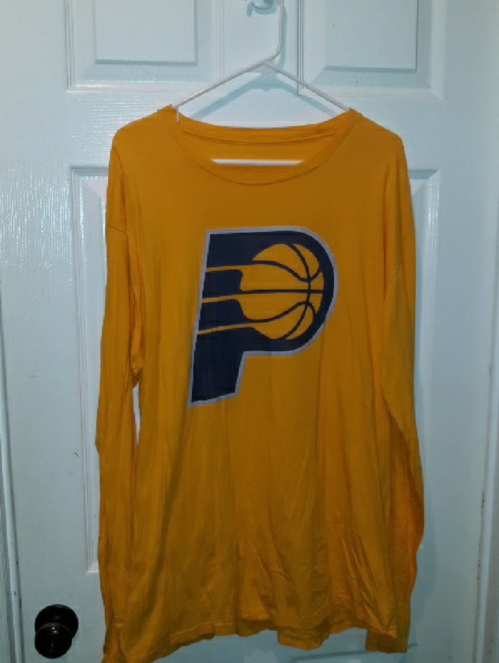 Indiana Pacers Vintage Basketball Lightweight Longsleeve Shirt